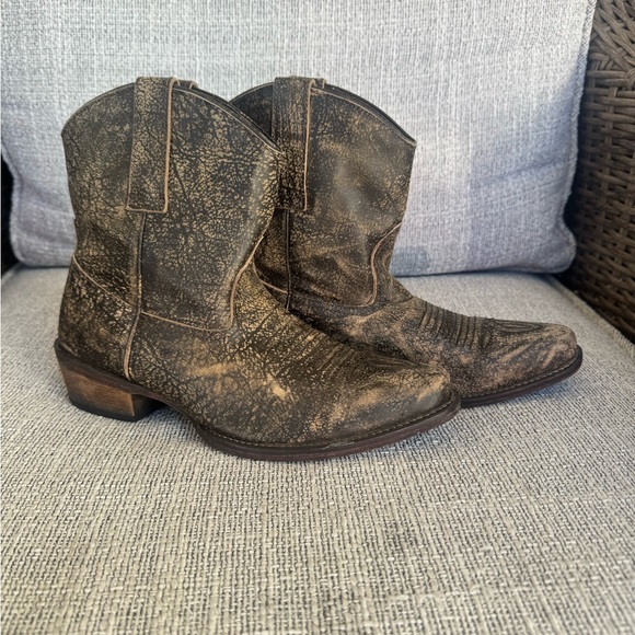 Roper Dusty Distressed Snip Toe Brown Casual Boots Womens Size 8 Good Condition - Picture 2 of 7